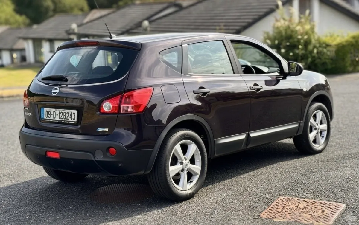 Nissan qashqai NCT 03.2027 TAX 08.2026 - Image 5