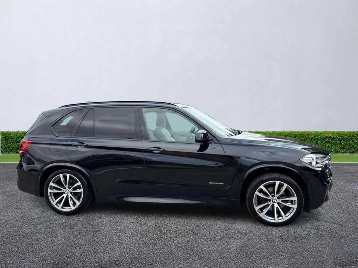 BMW X5 2017 - Image 2