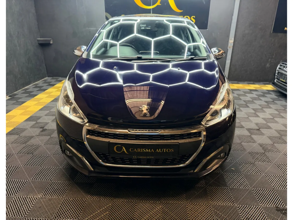 Peugeot 208 208 Puretech Automatic - Image 3