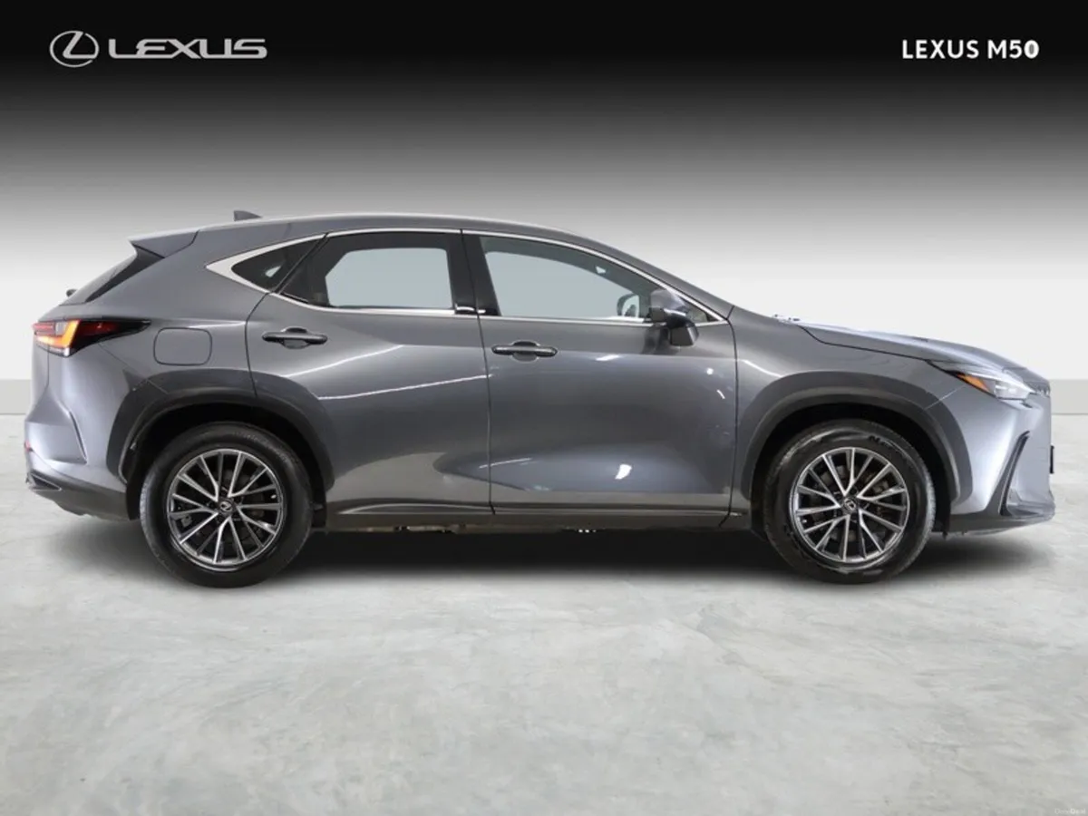 Lexus NX 450h+ Lexus Nx450h+ - Image 3