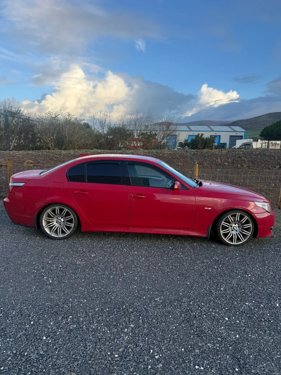 BMW e60 520 - Image 2