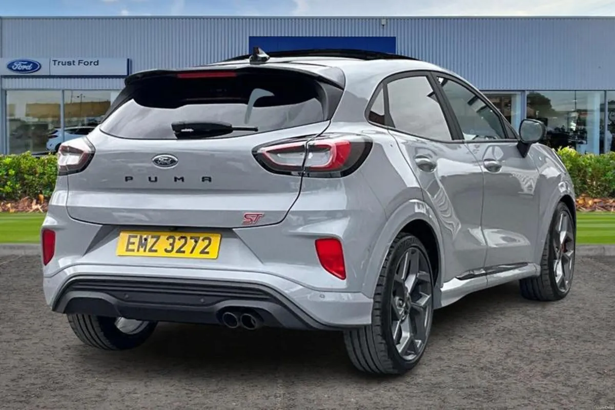 Ford Puma 1.0 EcoBoost Hybrid mHEV ST 5dr DCT - Image 4