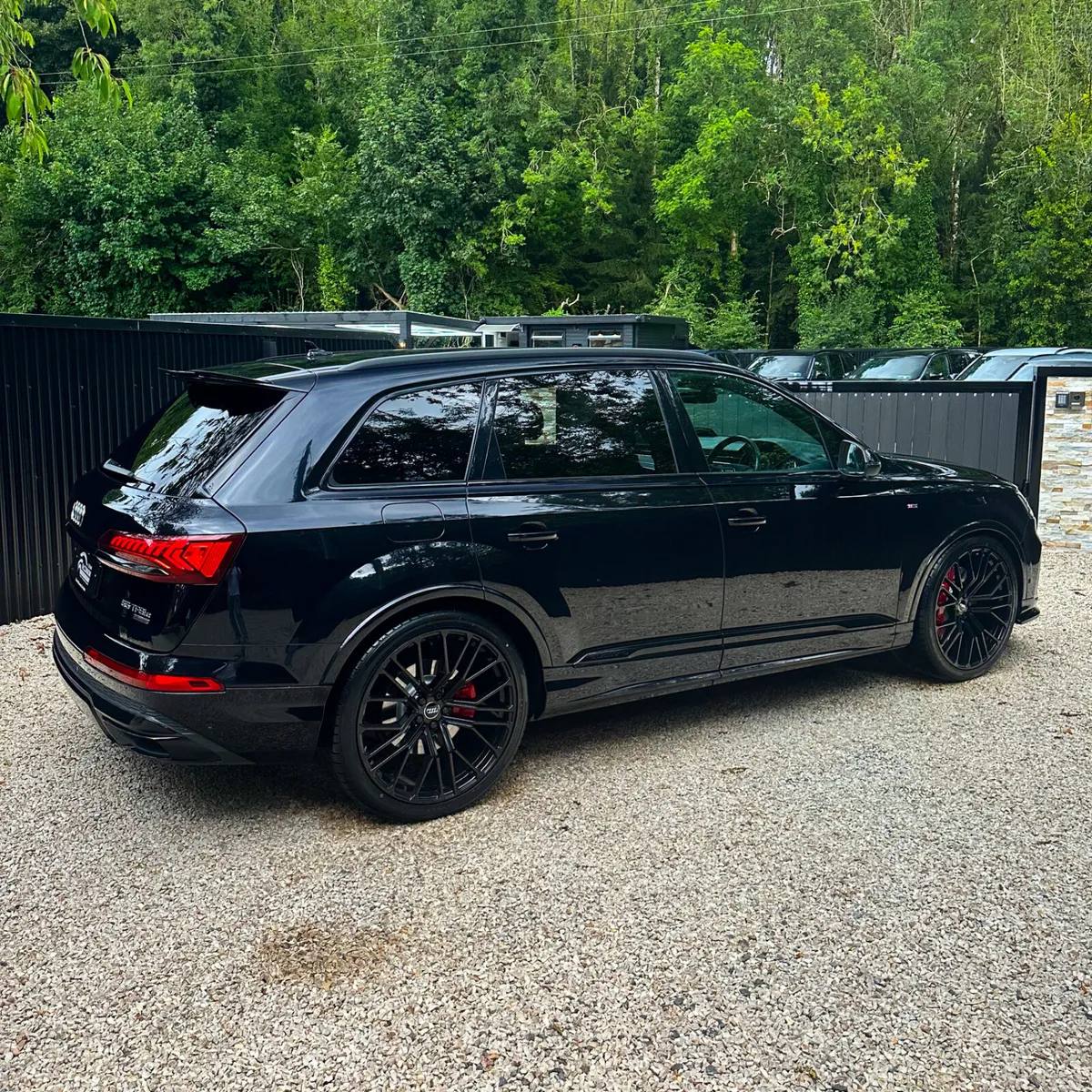 2021 (211) Audi Q7 S Line Black Edition 55 TFSI e - Image 5