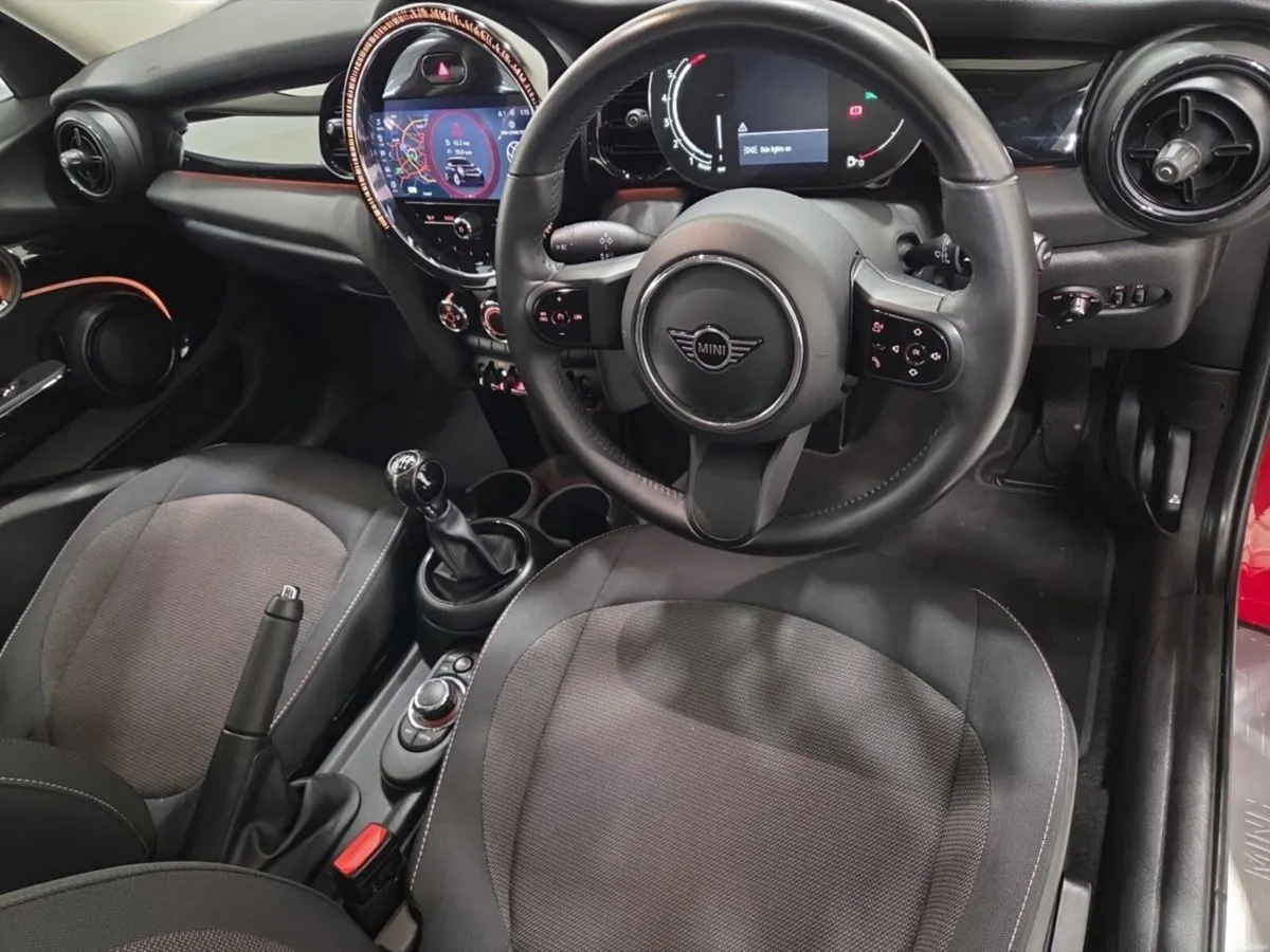 Mini Cooper Cooper Classic - Image 6