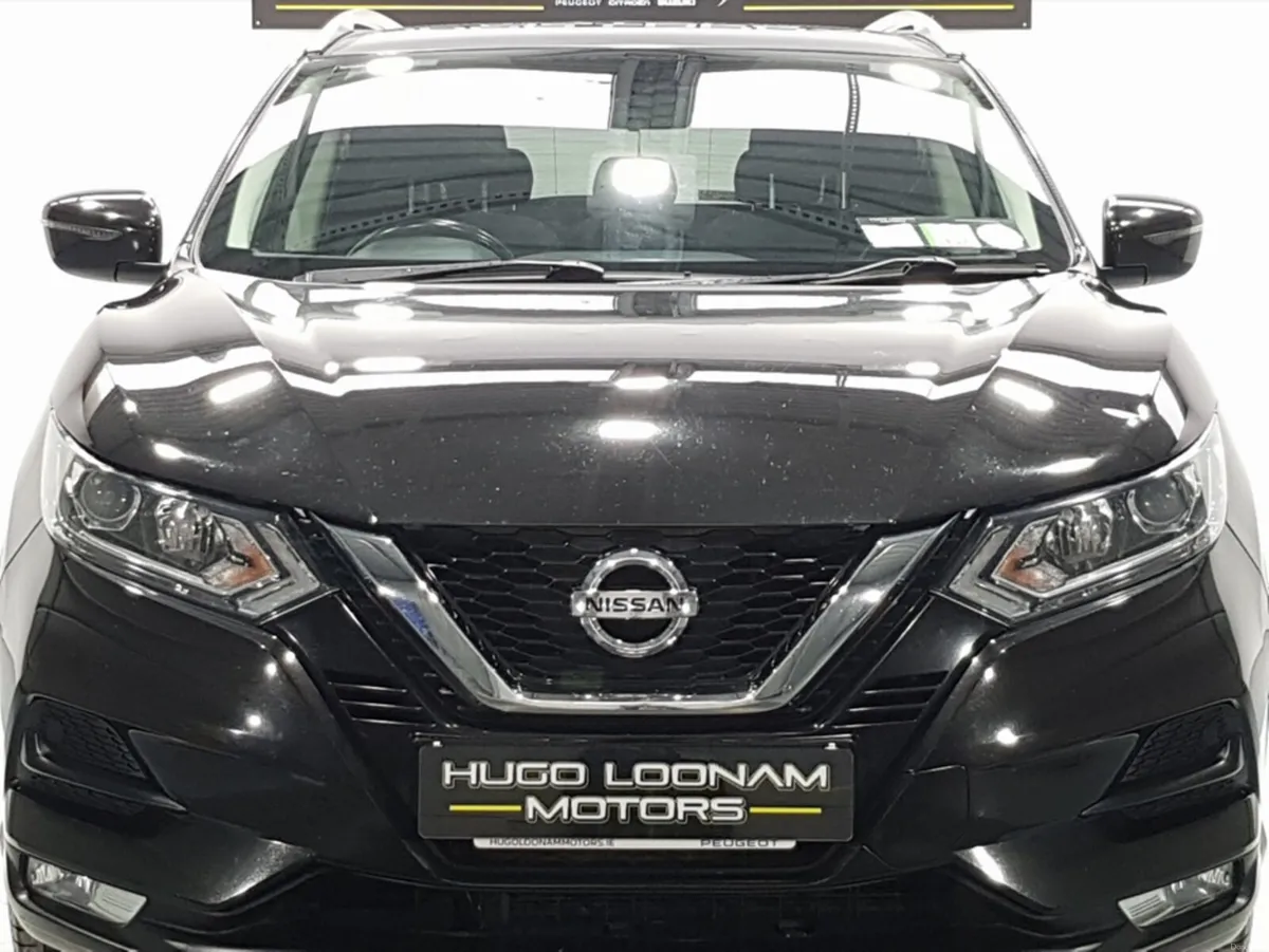 Nissan Qashqai 1.5 SV 18 4DR - Image 2