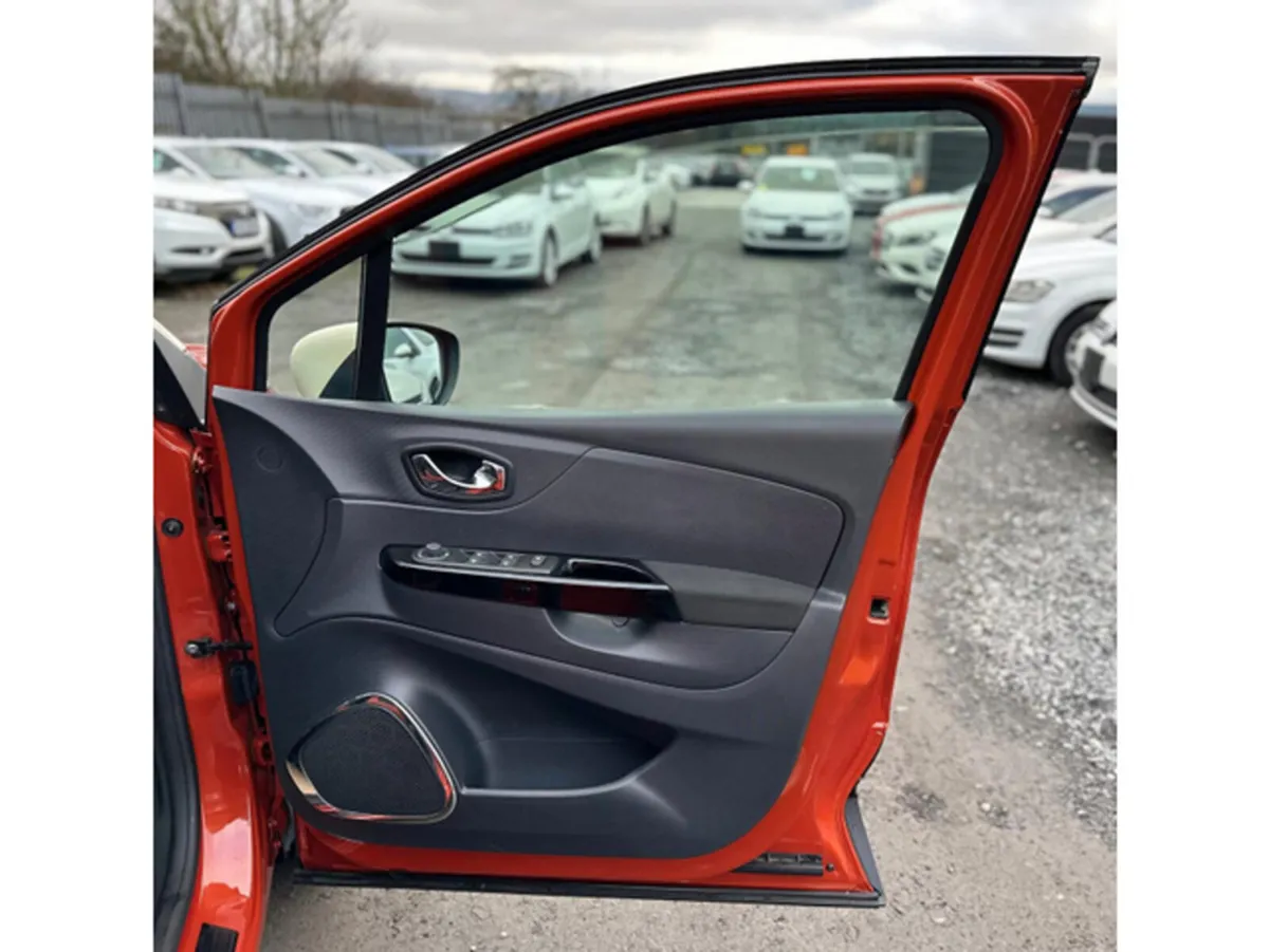 Renault Captur 1.2 Automatic Petrol - 3 Month Warr - Image 6