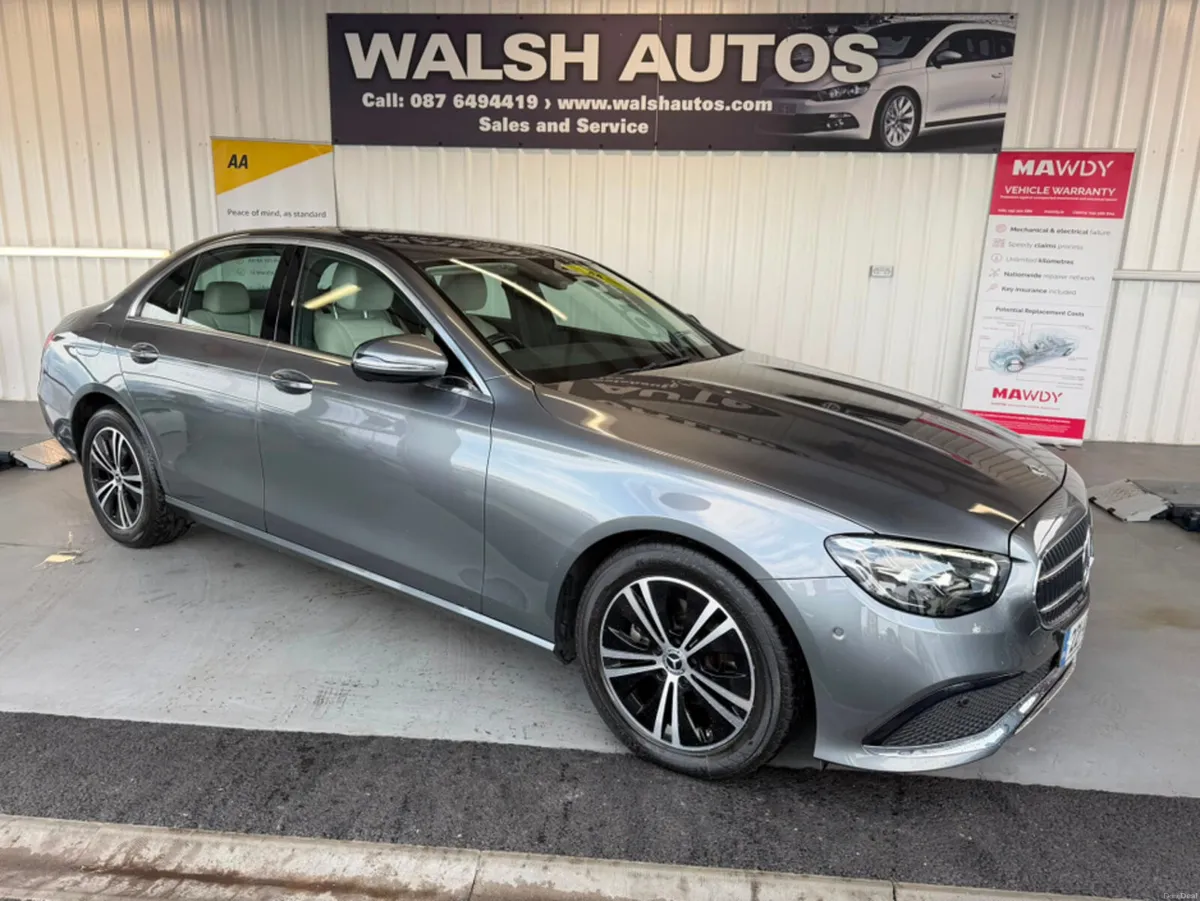 Mercedes-Benz E-Class D E220 4DR AUTO - Image 1