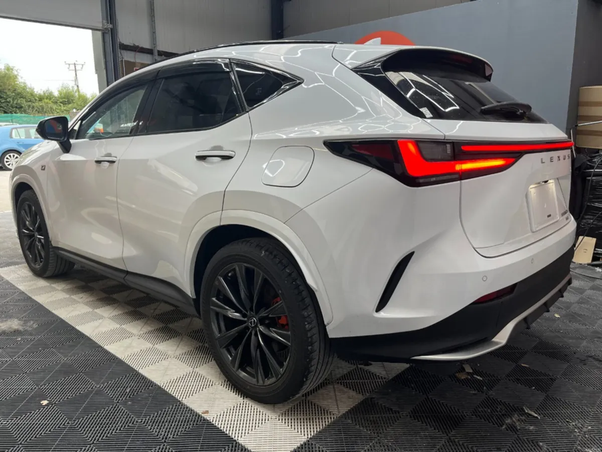 Lexus NX 2023 LEXUS NX300H F SPORTS 2.5 AUTOMATIC - Image 4