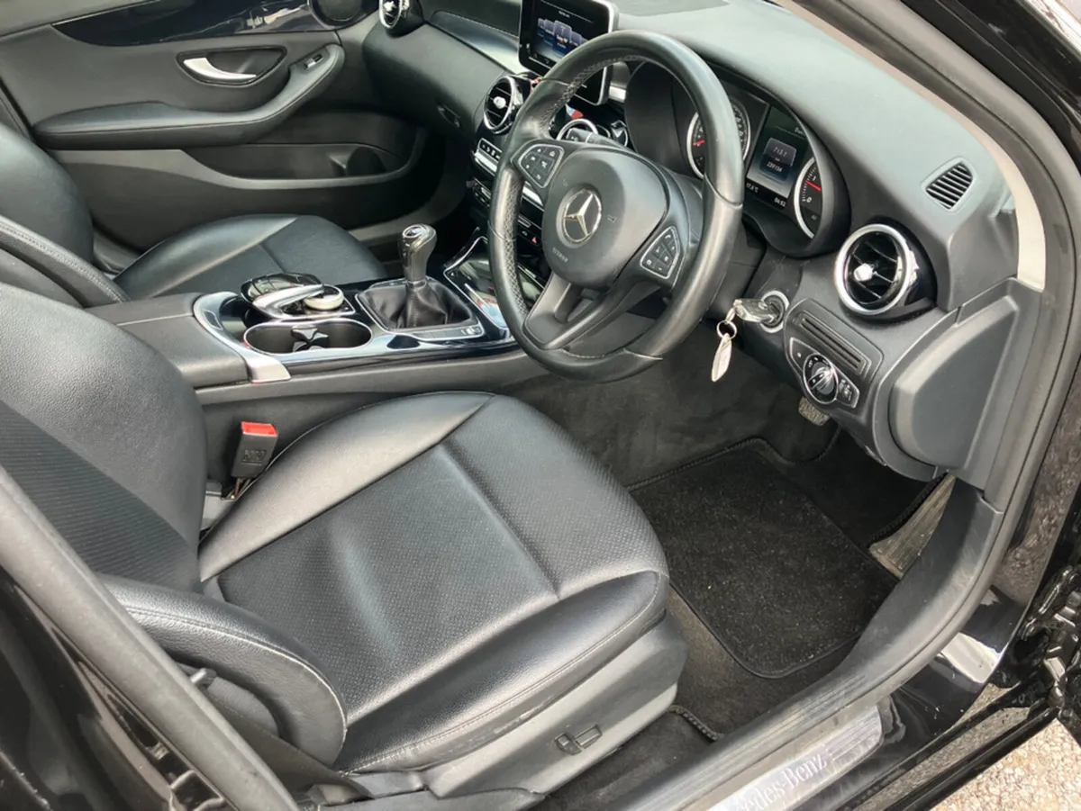 Mercedes-Benz C-Class C SERIES BLUETEC SE 4DR - Image 6
