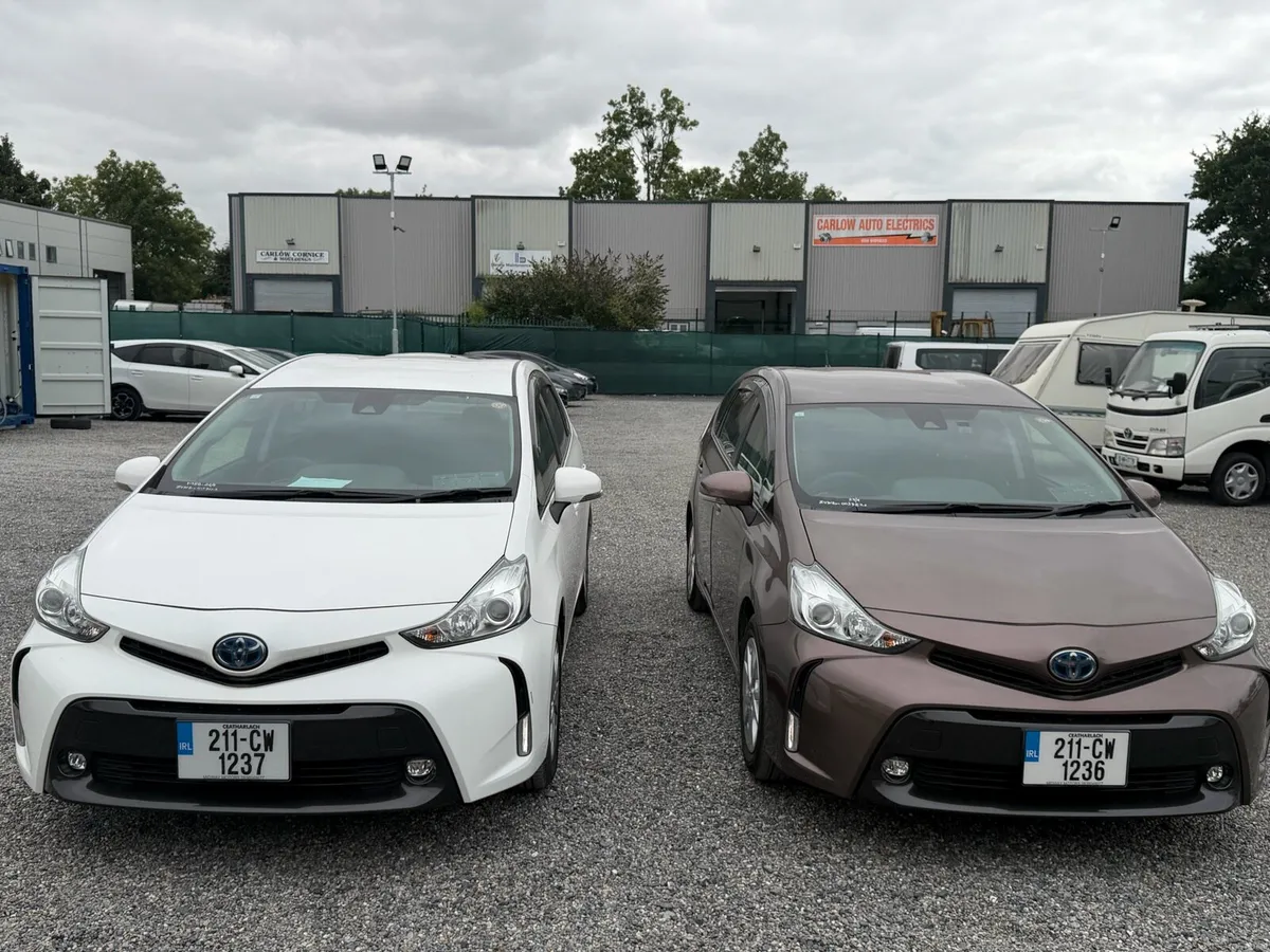 Toyota Prius alpha 7 seater 2021 - Image 1