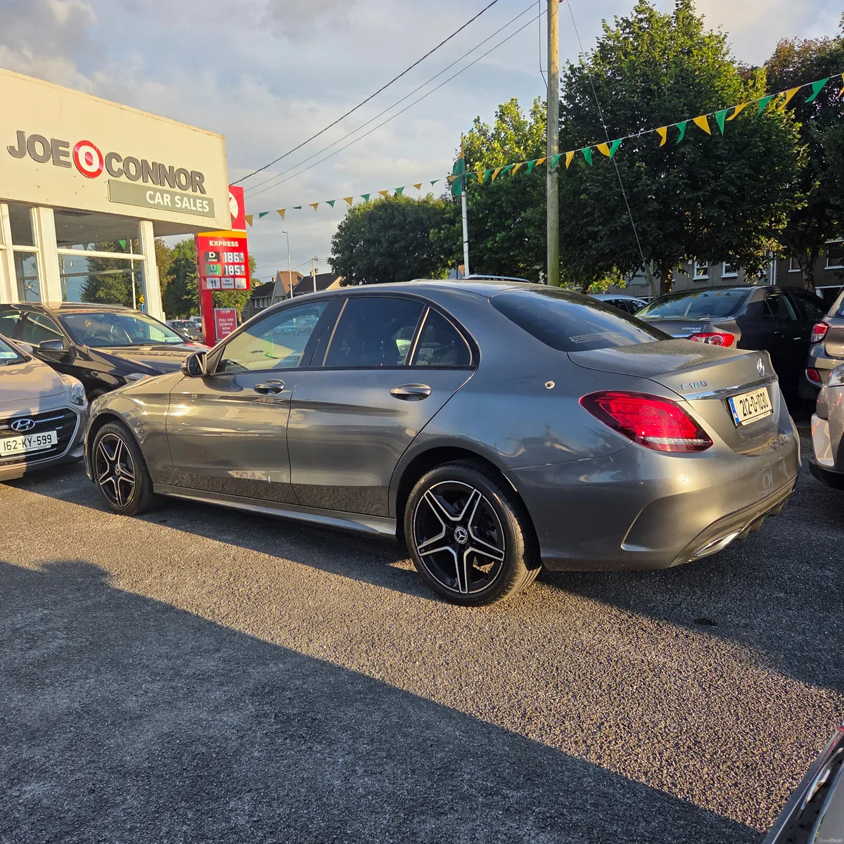 Mercedes-Benz C-Class 2021 - Image 4