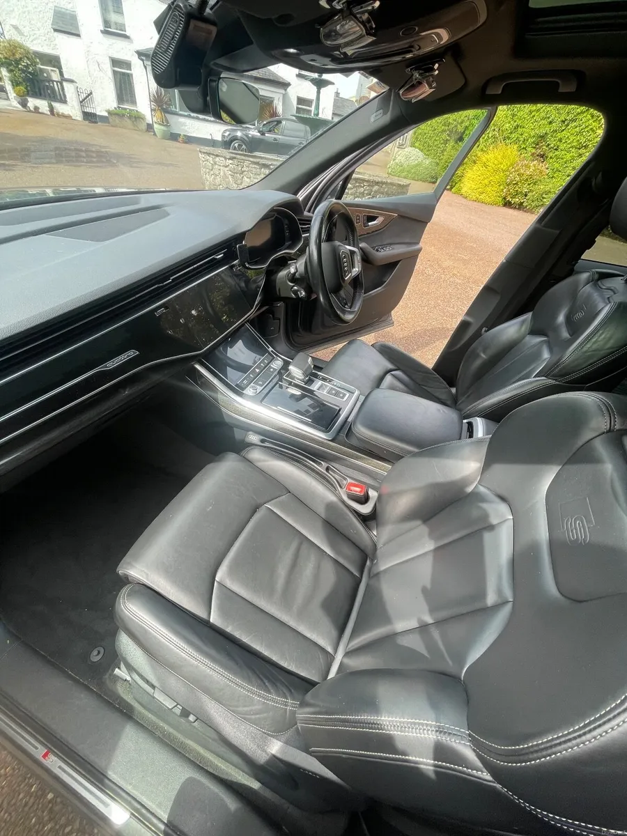Audi Q7 2020 - Image 6