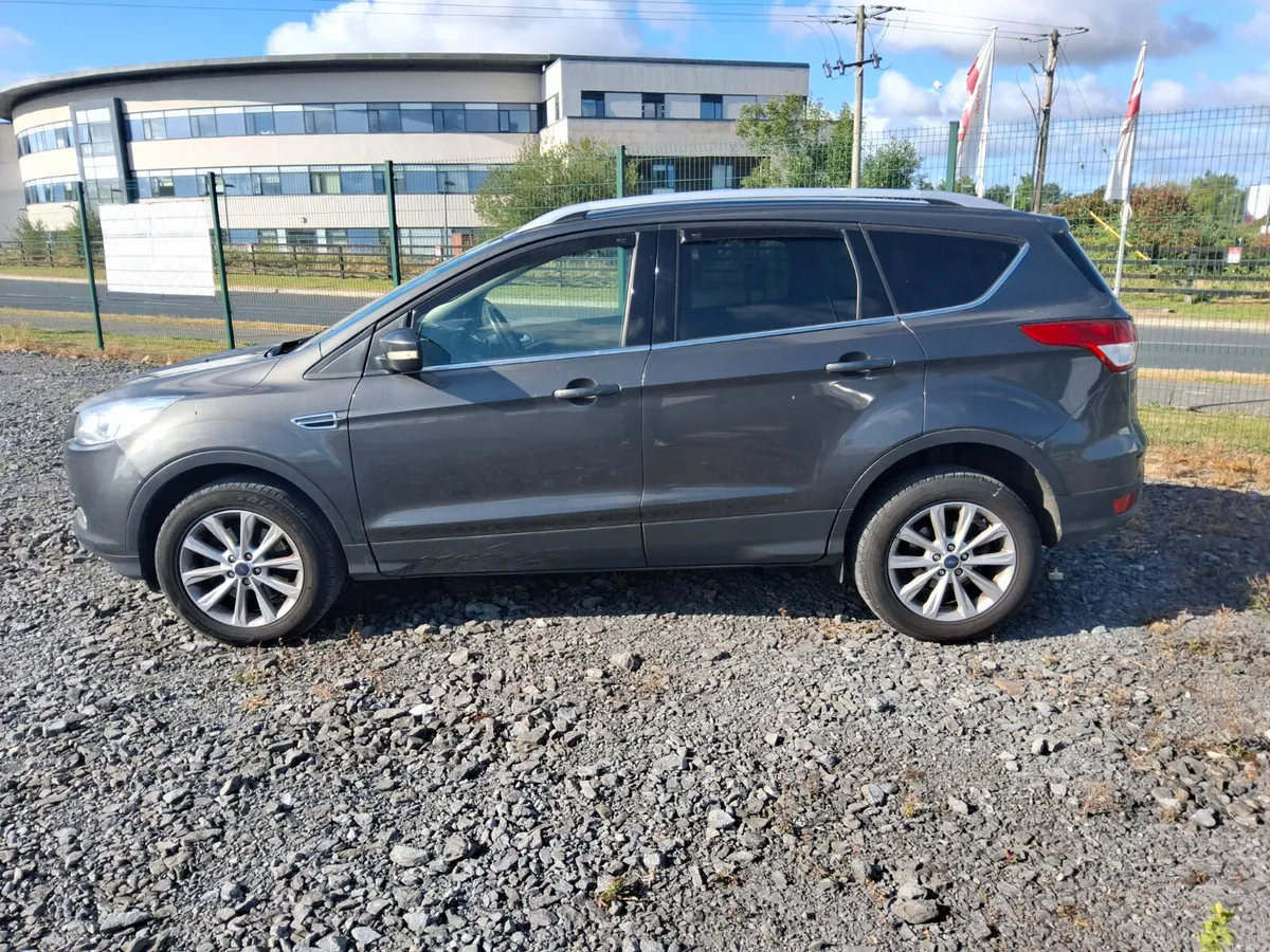 Ford Kuga 2017 - Image 6