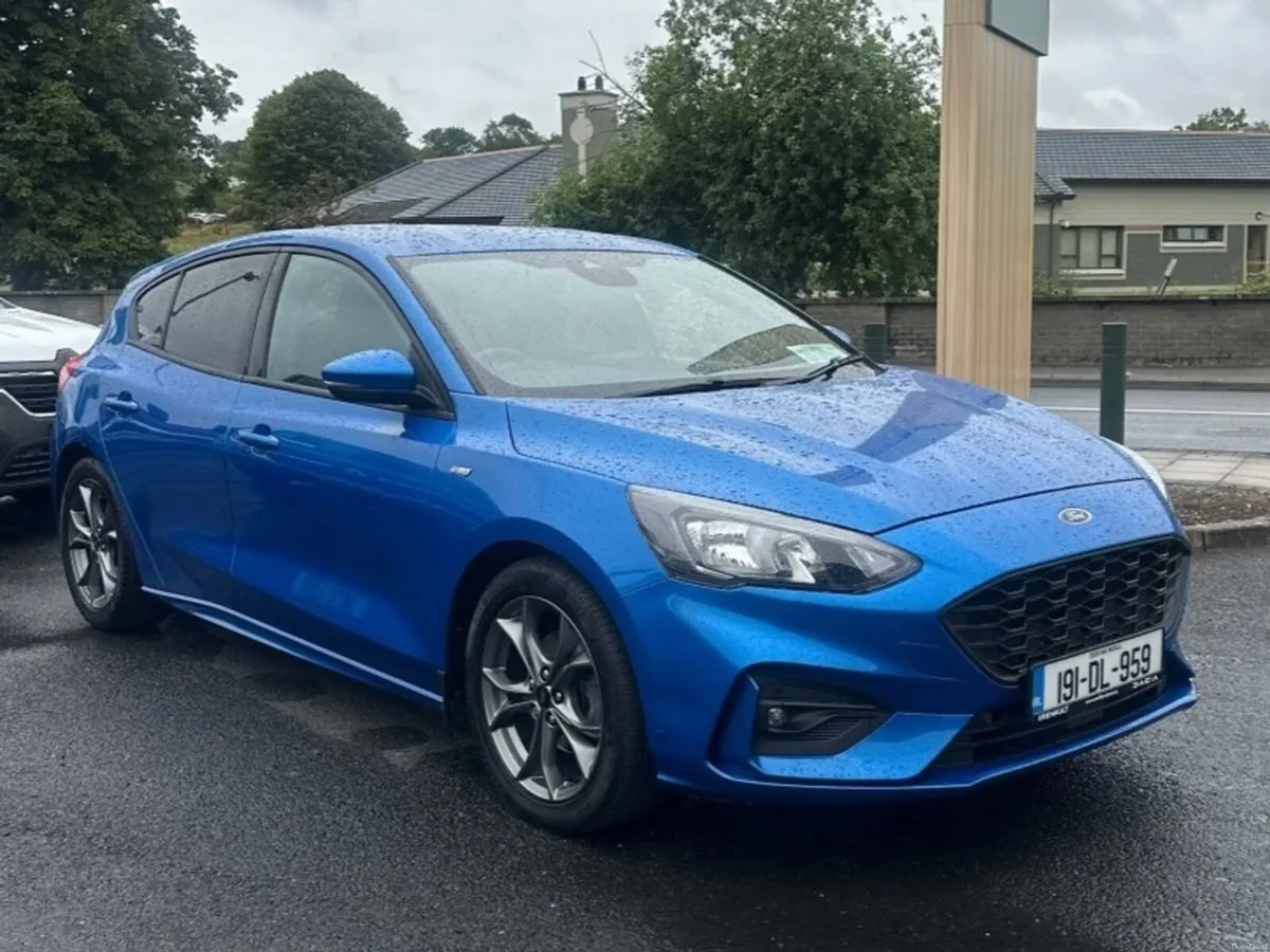 Ford Focus 1.0 EcoBoost 125PS ST-Line - Image 1