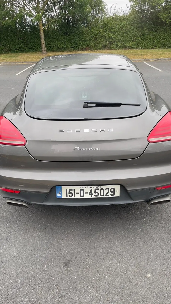 2015 Panamera 3.0 V6 Diesel Exceptional Condition - Image 5