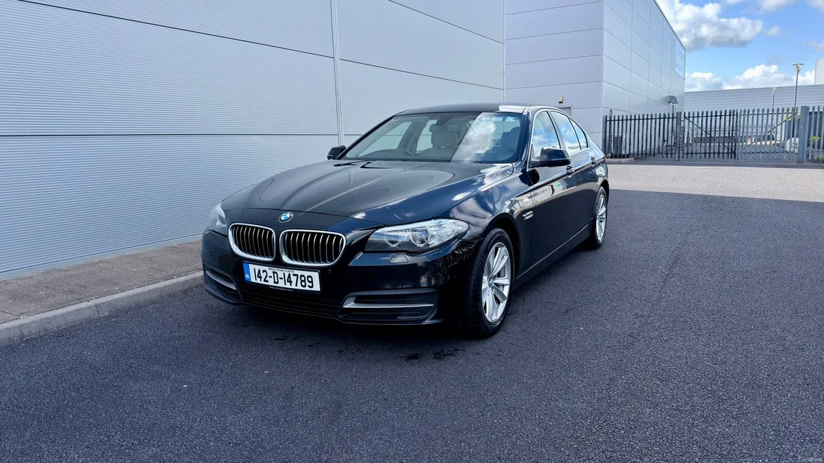 BMW 518D 2014 - Image 2