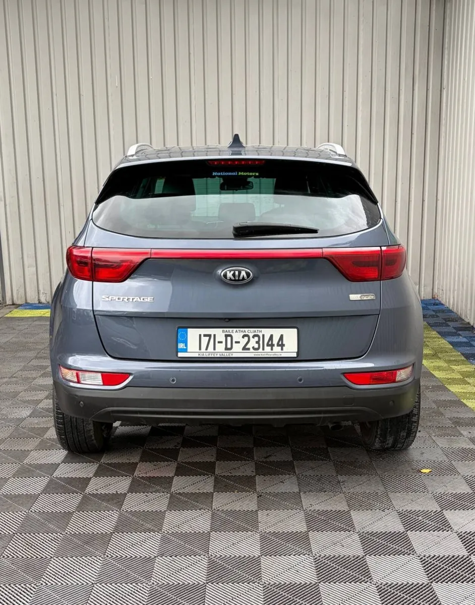 2017 Kia Sportage 1.7 D EX - Image 4