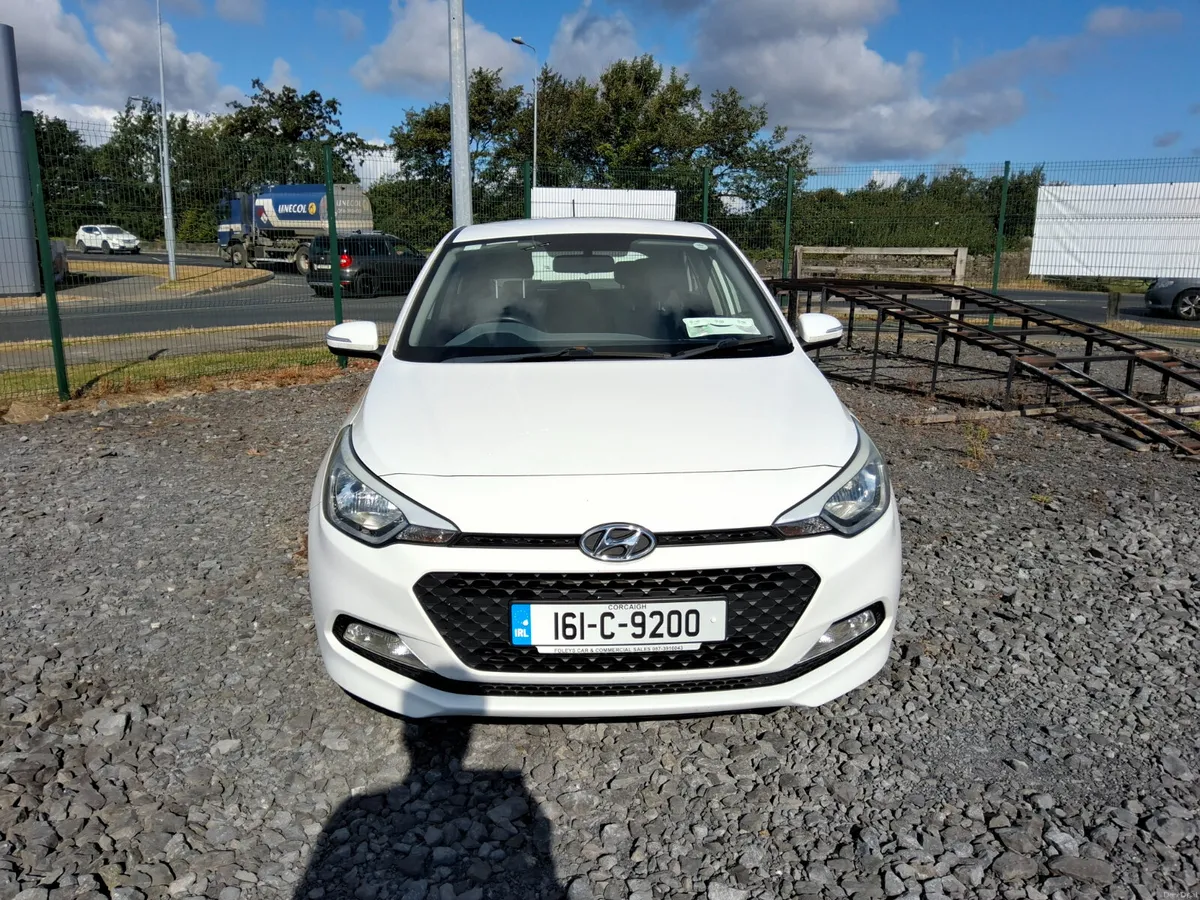 Hyundai i20 2016 - Image 2