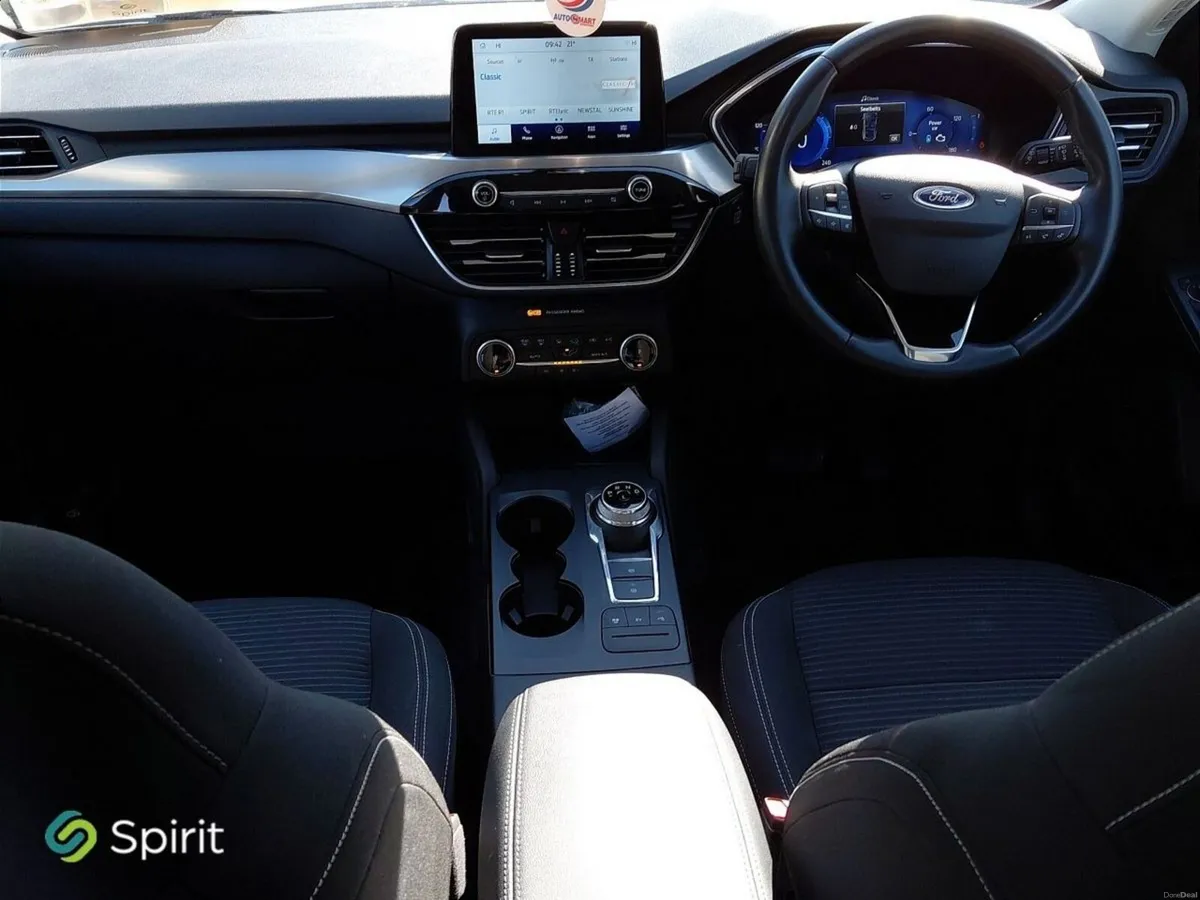 Ford Kuga 2.5 Duratec 225PS PHEV Titanium Auto - Image 4