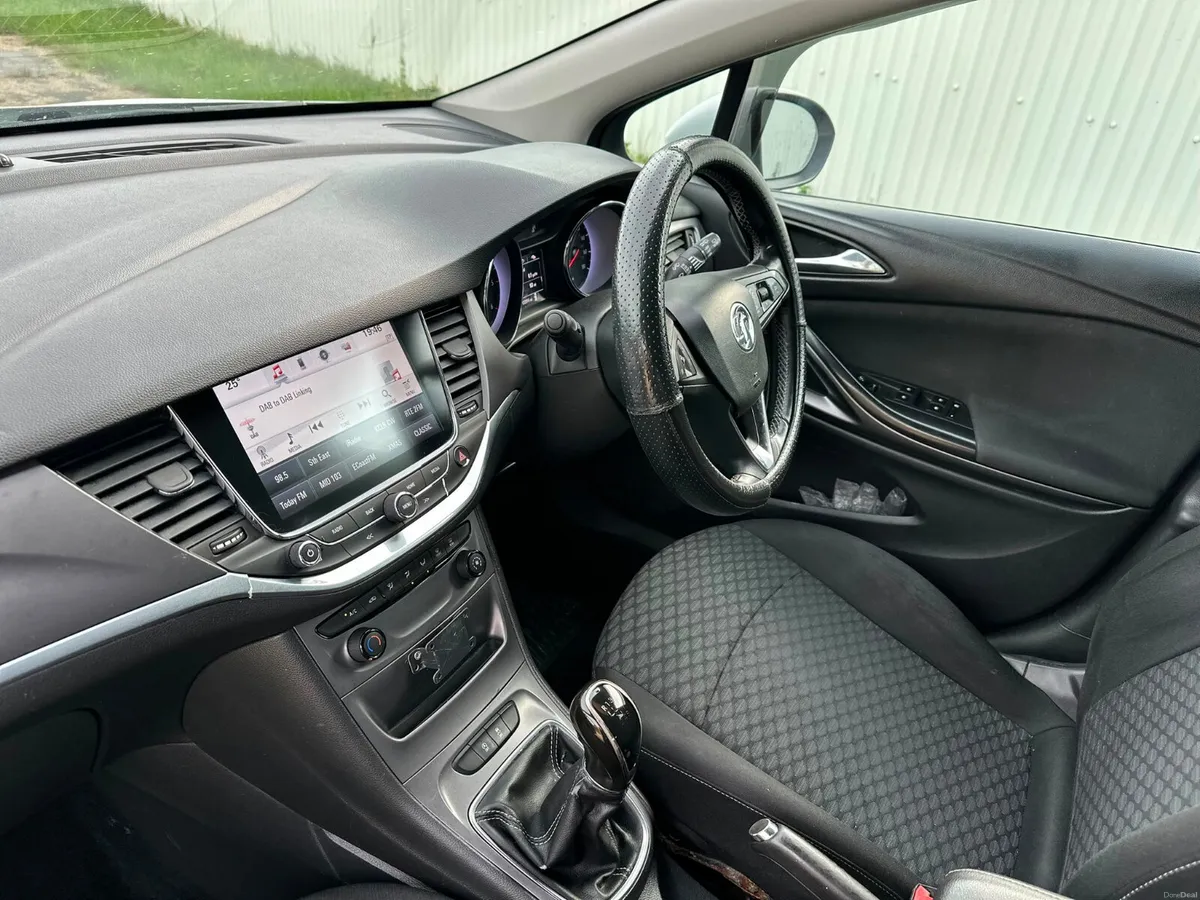 Vauxhall Astra 2017 NCT 01/27 Tax 09/26 - Image 6
