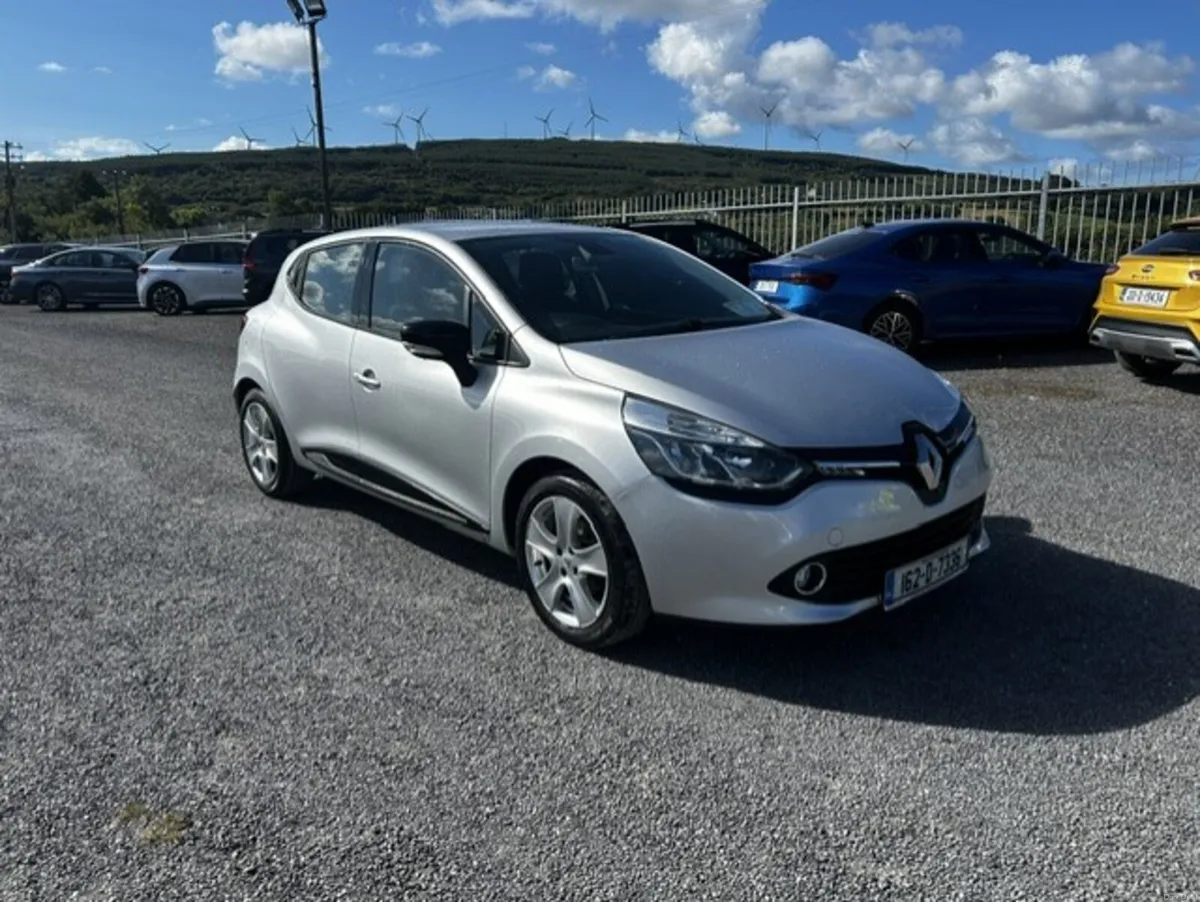 Renault Clio 2016 - Image 1
