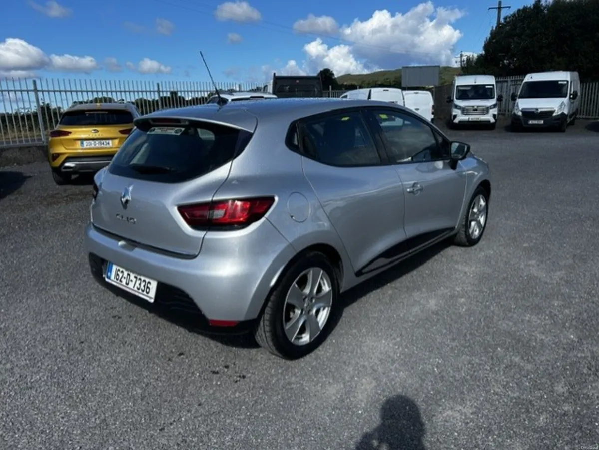 Renault Clio 2016 - Image 4