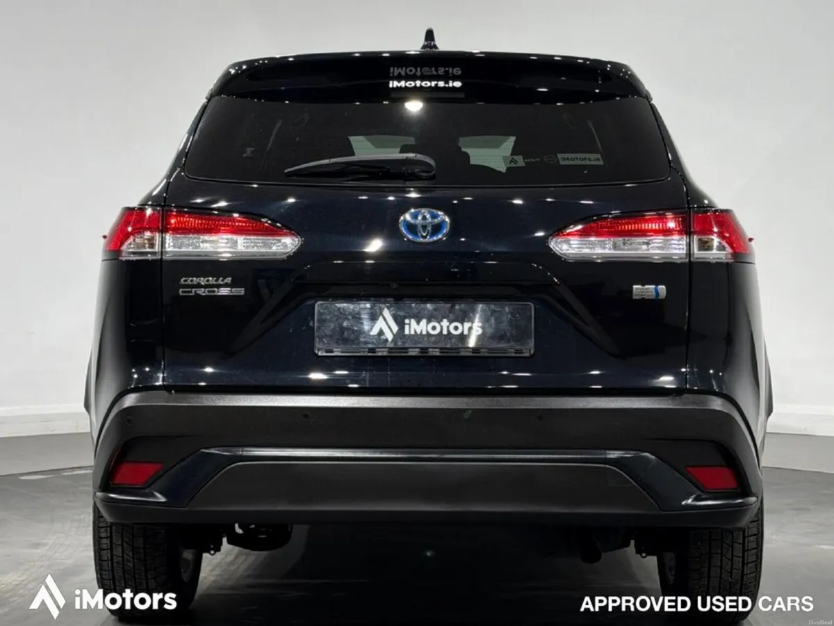 Toyota Corolla Cross HYBRID G - Image 4