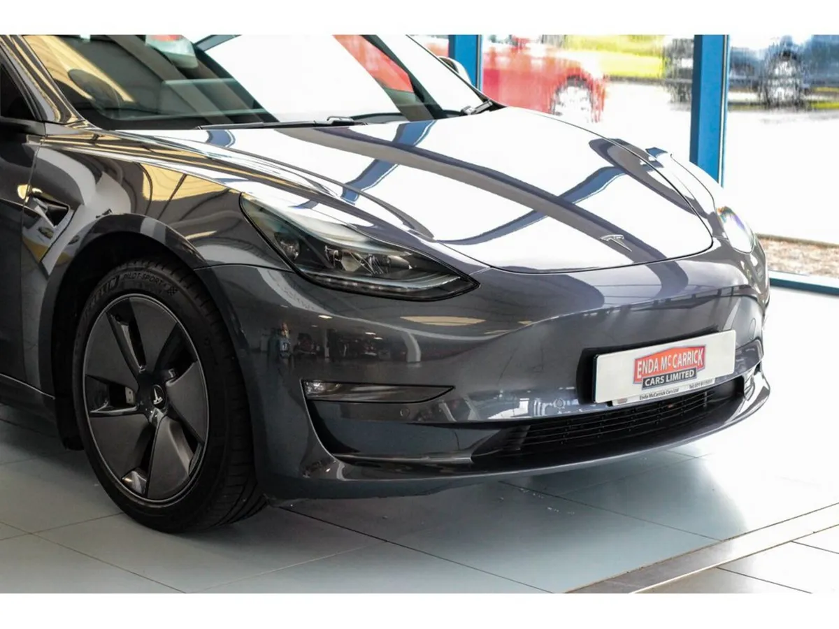 Tesla Model 3 Long Range AWD - Image 3