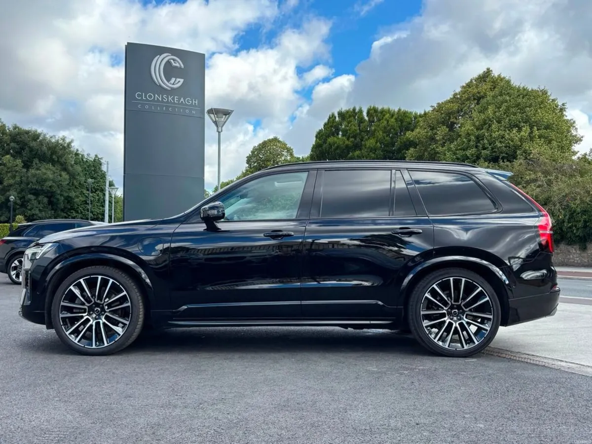 Volvo XC90 T8 ULTRA AWD - Image 4