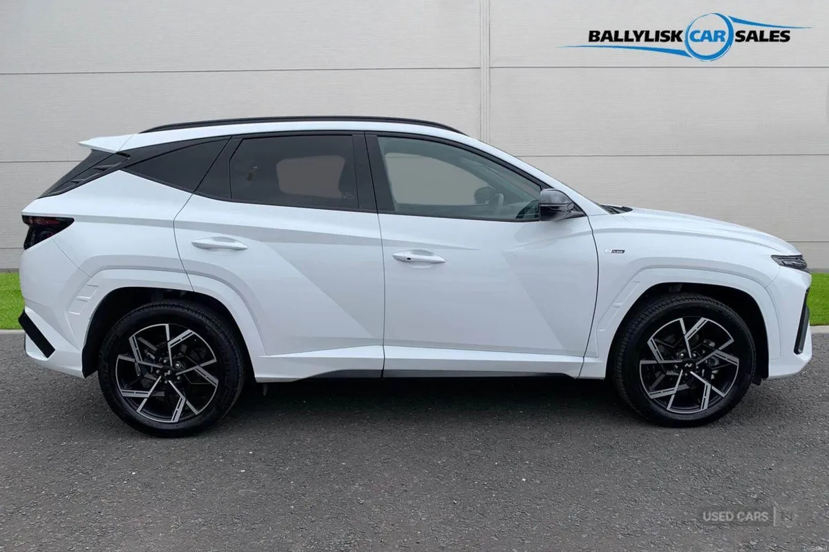 Hyundai Tucson 1.6T N Line Petrol Hybrid Auto (239 - Image 3