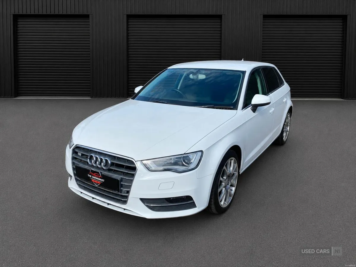 Audi A3 1.4 TFSI CoD Sport Sportback STronic 5DR 5 - Image 3