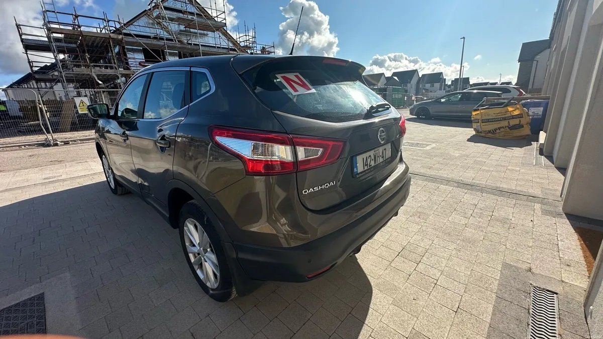 Nissan Qashqai 2014 Automatic - Image 4
