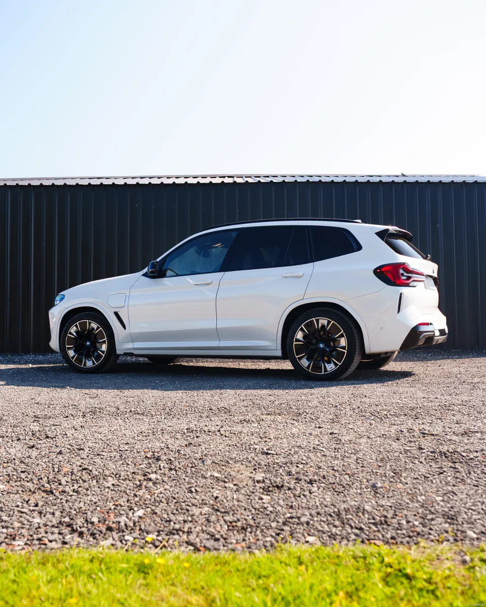 BMW iX3 M Sport Pro - Image 3