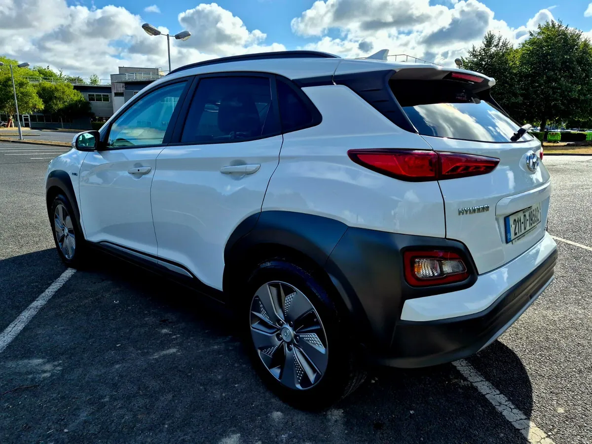 2021 HYUNDAI KONA 64KW HIGH SPEC - Image 5