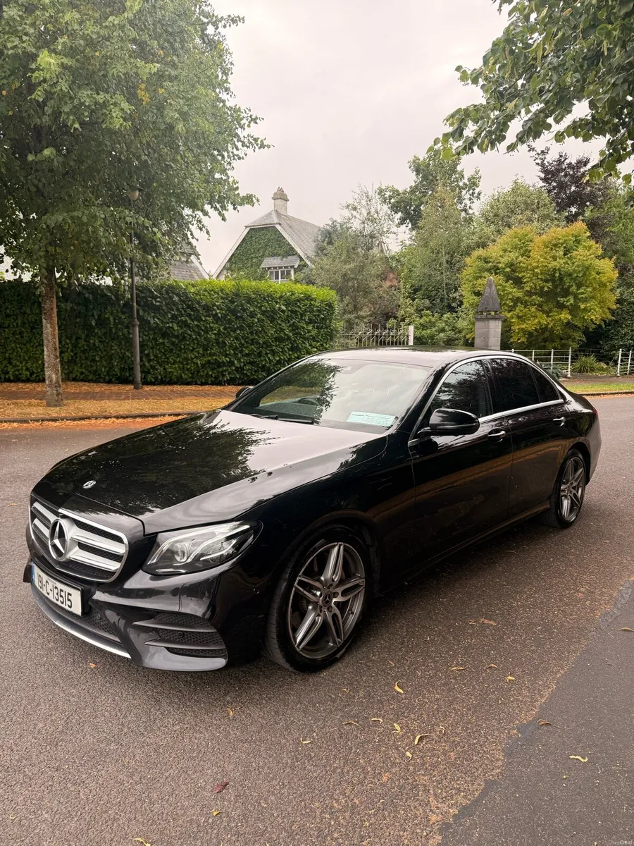 2019 Mercedes Benz E220 High Spec - Image 3