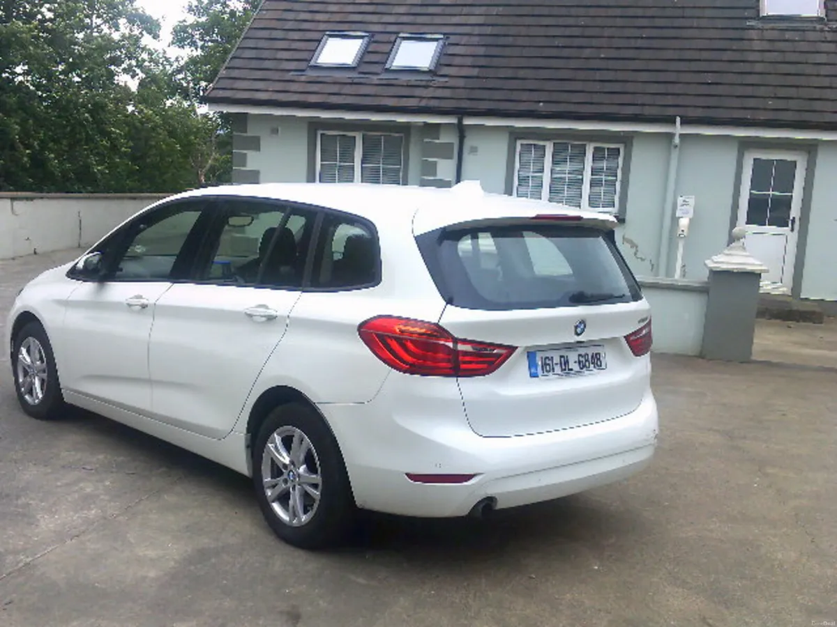 BMW 2-Series 2016--AUTO --7 SEATER - Image 5