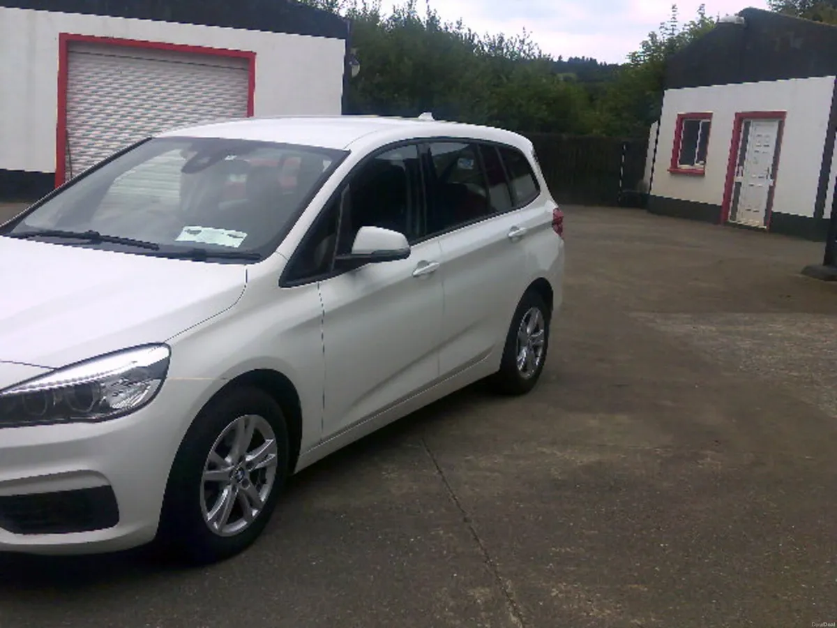 BMW 2-Series 2016--AUTO --7 SEATER - Image 3