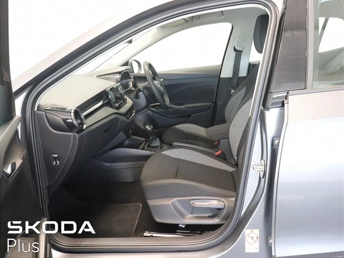 Skoda Fabia 1.0 MPI 65HP ACTIVE - Image 4