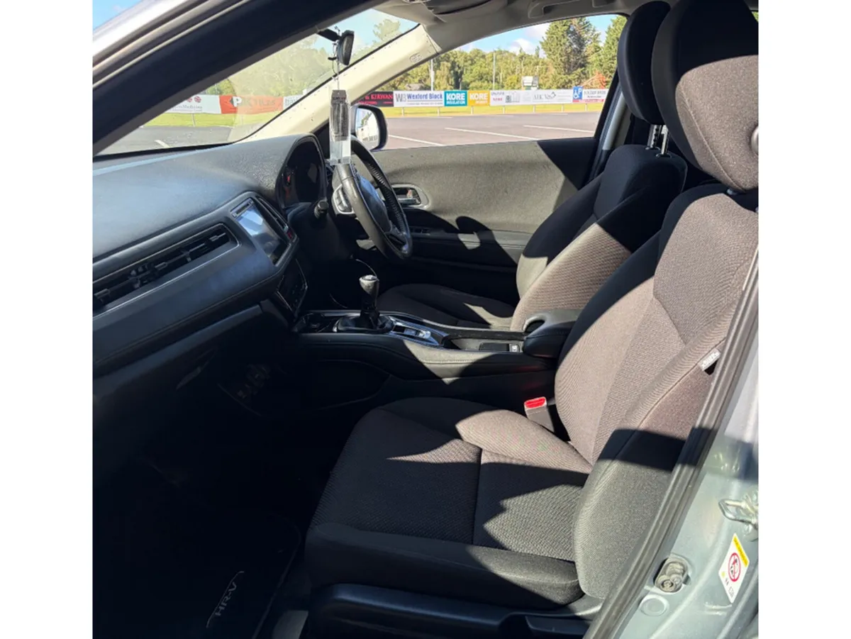 Honda HR-V 1.6 I-DTEC ES 5DR - Image 6