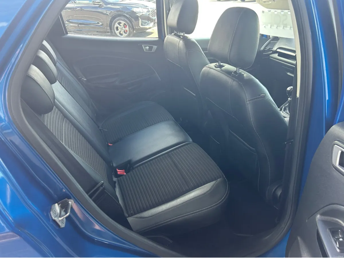 Ford EcoSport TITANIUM 1.0T 120PS 6 6SPEED 5DR 4 - Image 5