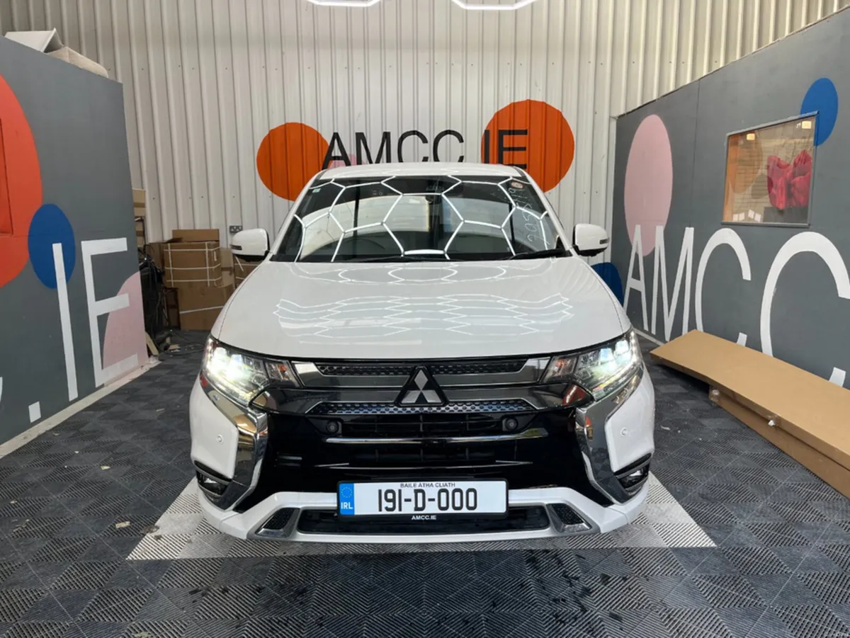 Mitsubishi Outlander 2019 MITSUBISHI OUTLANDER PHE - Image 6