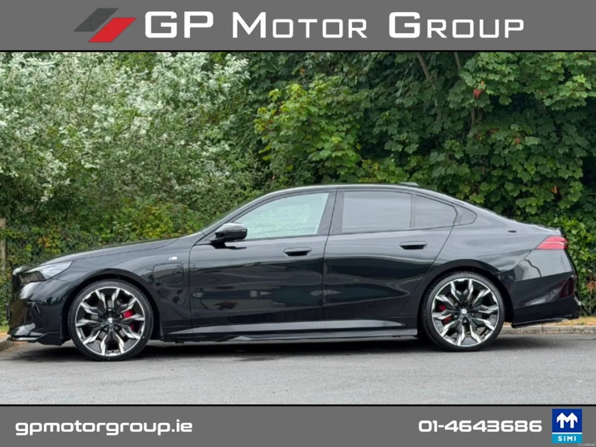 BMW 5-Series 530E M SPORT PRO M PERFORMANCE *REMAI - Image 4