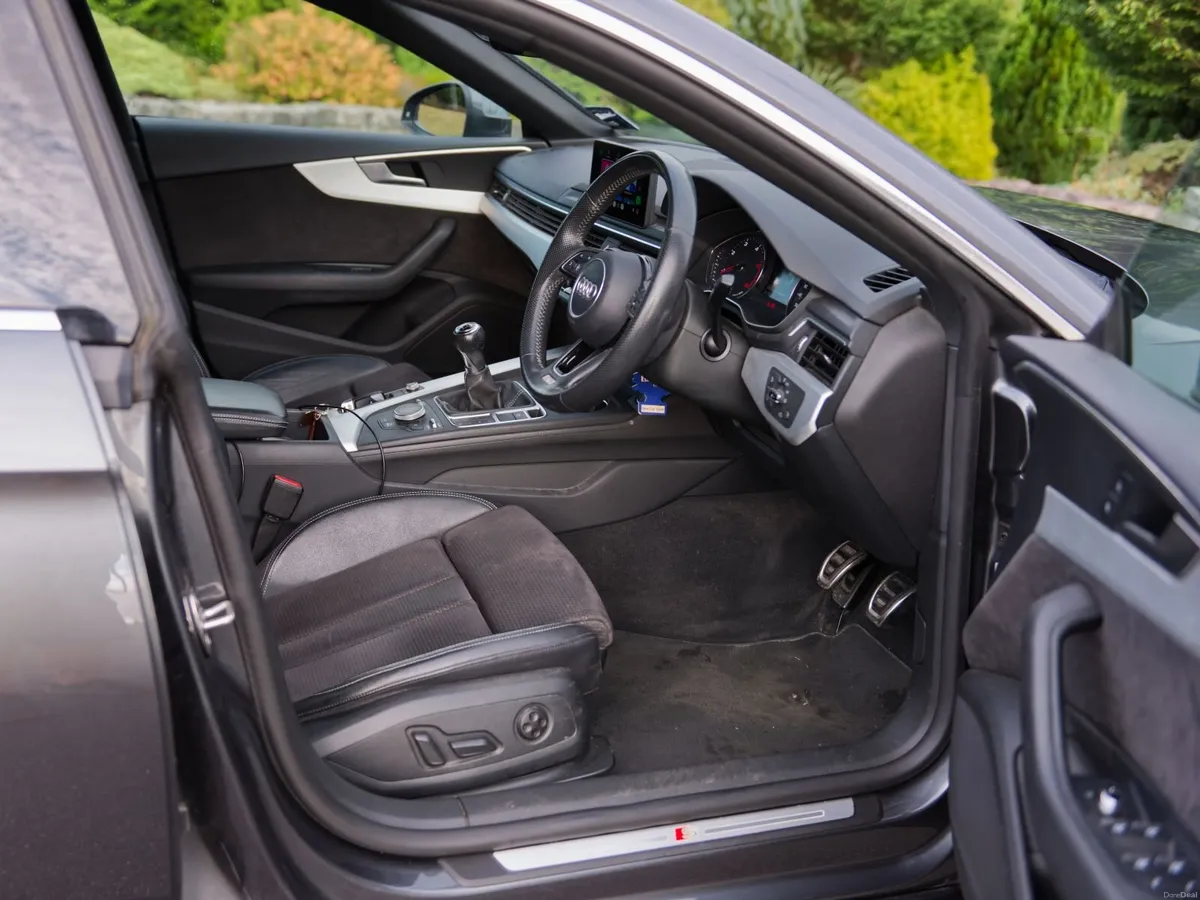 Audi A5 2017 S-Line - Image 6