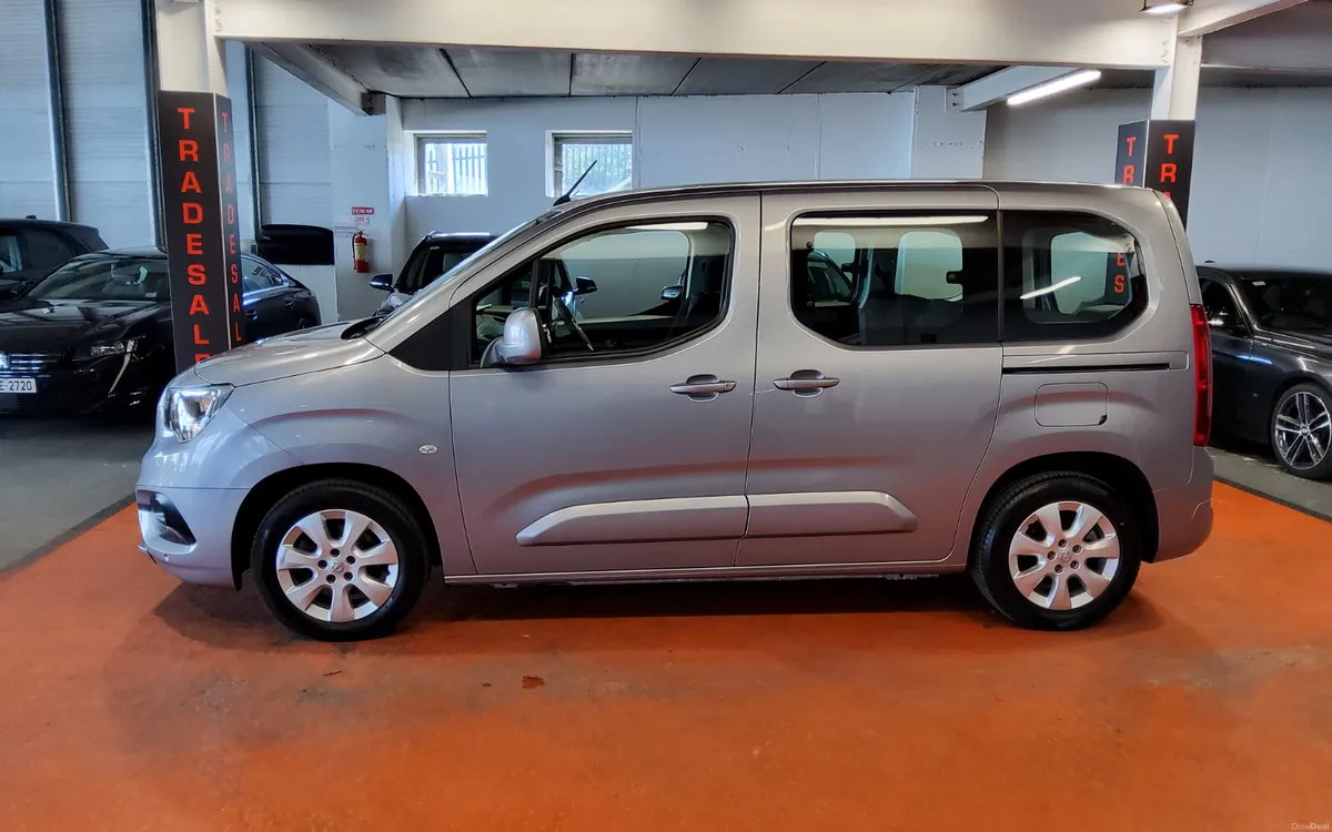 Opel Combo 2019 - Image 6