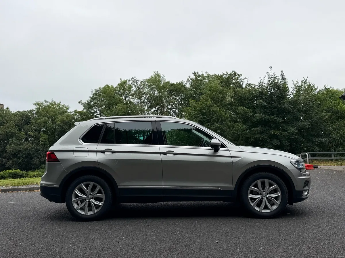 2017 Volkswagen Tiguan 1.4TSI Automatic High Spec - Image 5