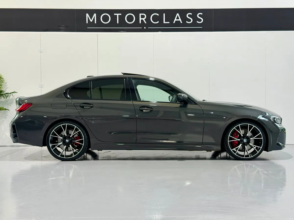 2023 BMW 320D M Sport Dravit Grey Sunroof Huge Spe - Image 5