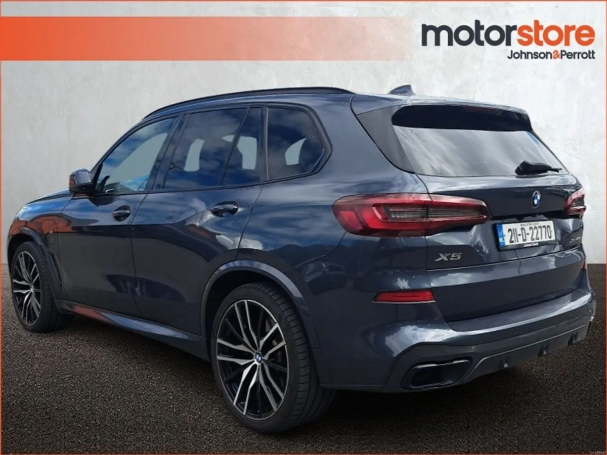 BMW X5 xDrive45e xLine - Image 2
