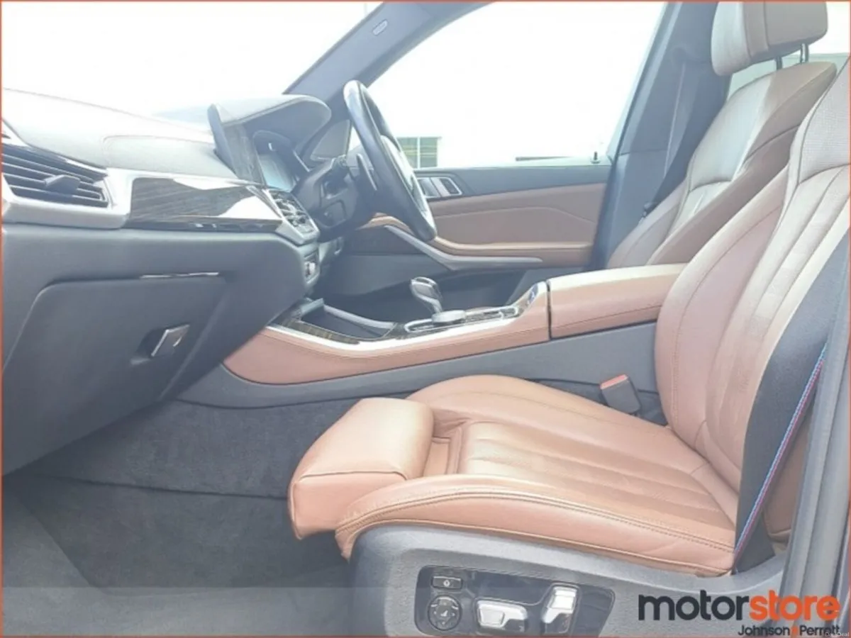 BMW X5 xDrive45e xLine - Image 3