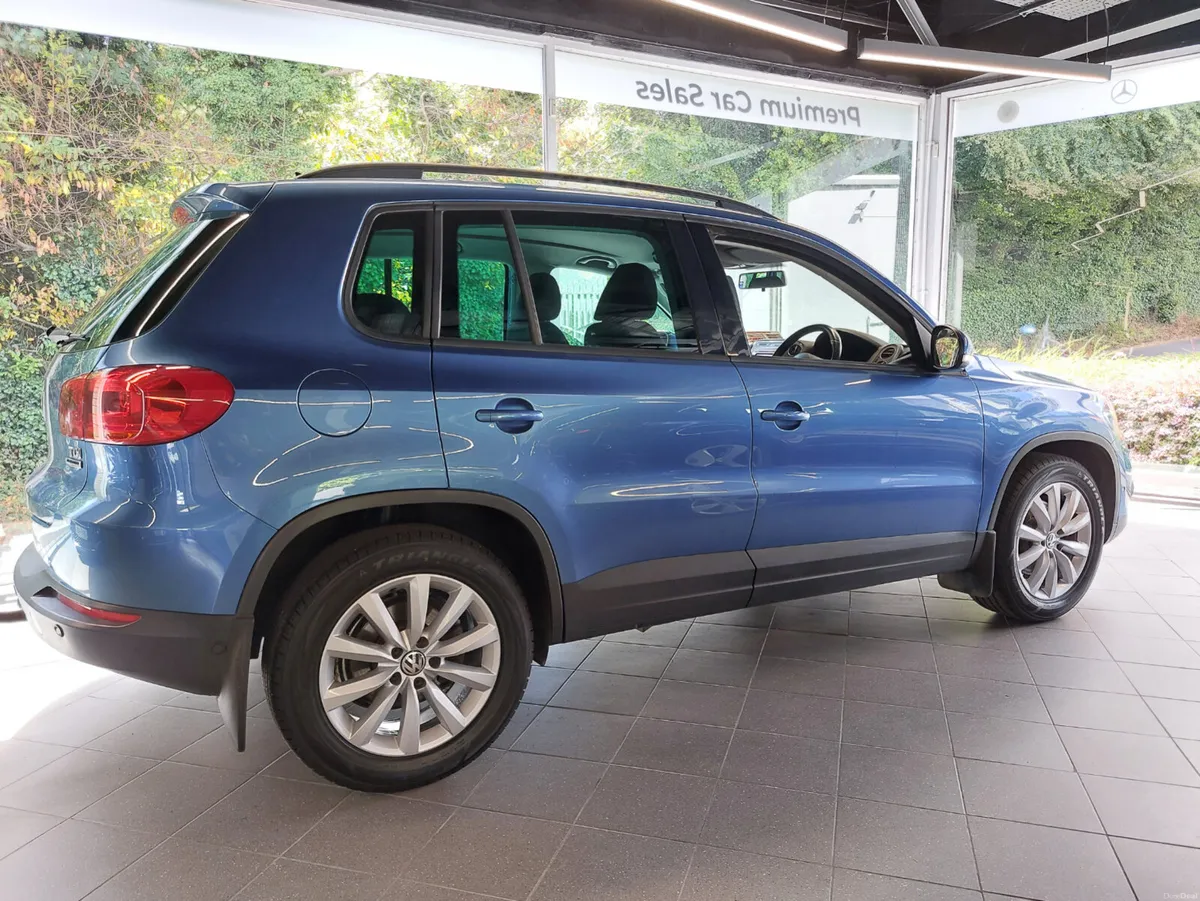 Volkswagen Tiguan 2015 2.0 TDI FULL SERVICE HIST - Image 5
