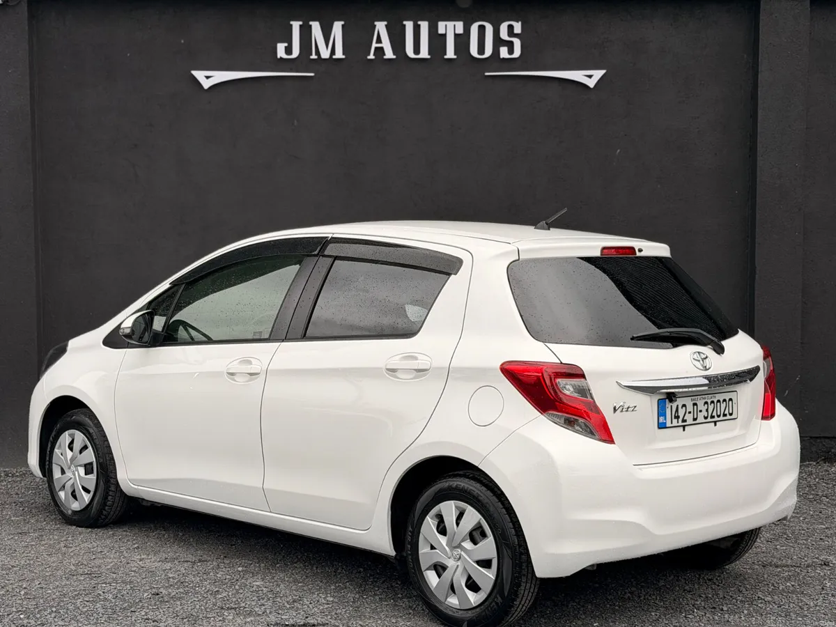 2014 TOYOTA VITZ AUTOMATIC/IMMOBILISER - Image 3